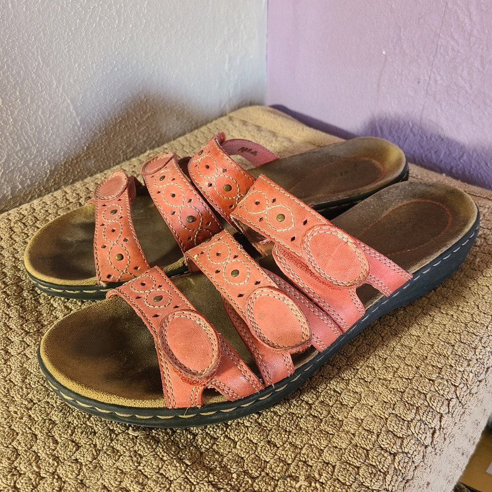 Clarks Collection‎ Leisa Cacti Q Sandals Womens 9.5 N Coral Pink Leather Slide